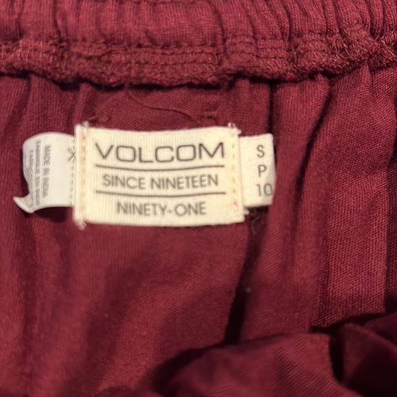 Volcom Ava launch It 2 Dress - Picture 3 of 9